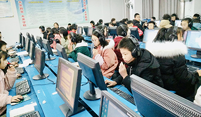 恩施州建始縣中小學四考合一期末考試順利結束