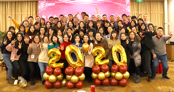 正日15周年慶典暨迎新春慶元旦晚會舉行（圖）